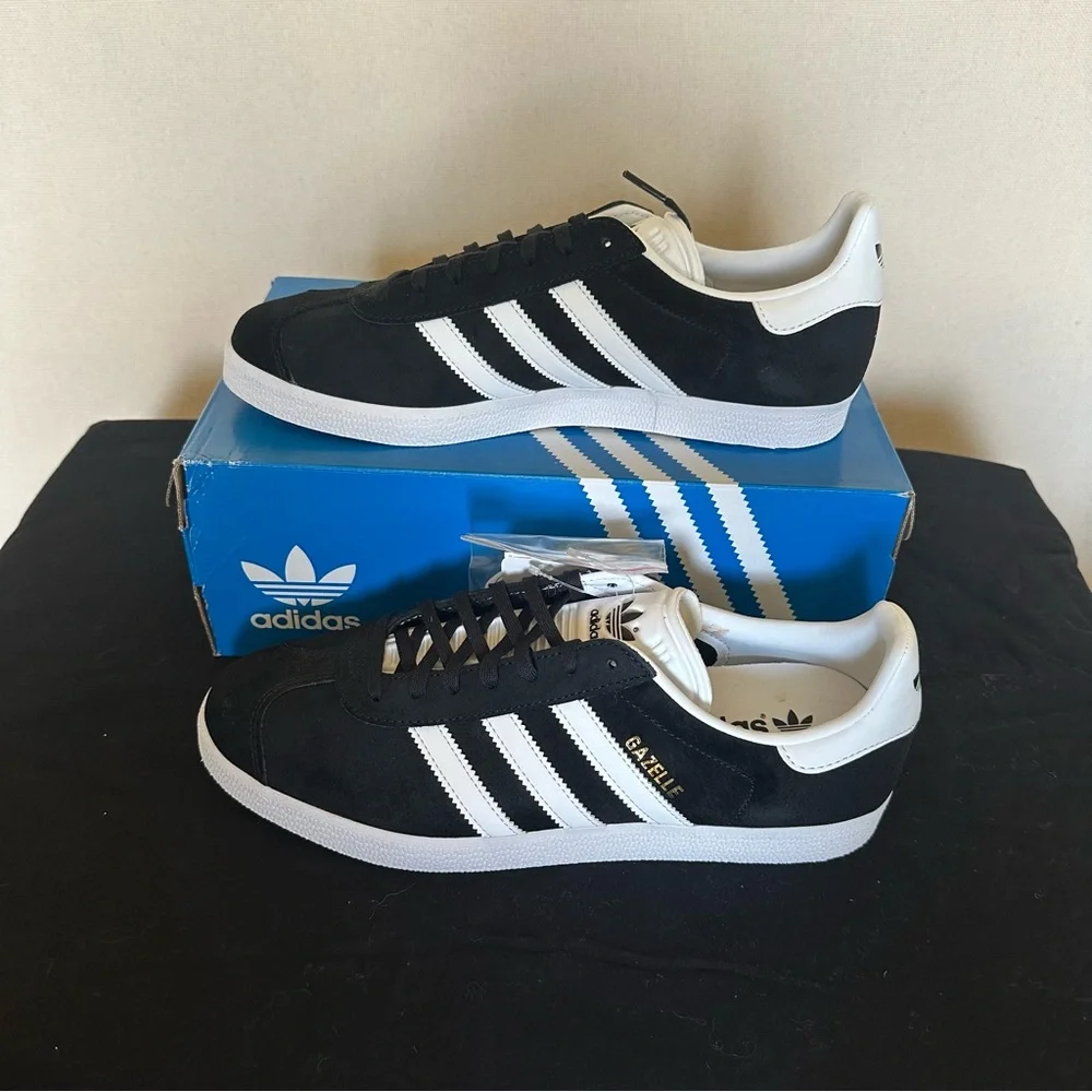 NIB Adidas Classic Black Gazelle Sneakers Men’s Size 10
